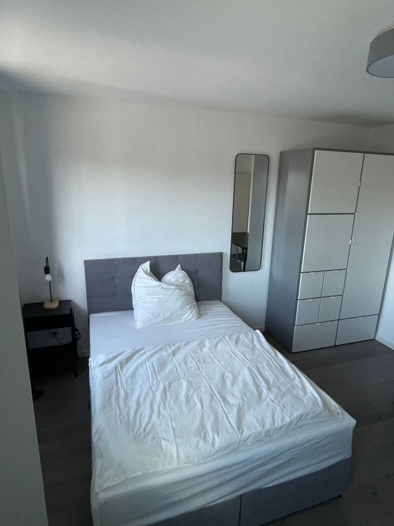 WG-Zimmer zur Miete Wohnen auf Zeit 500 € 20 m² EG frei ab sofort Mannheimer Straße 00 Gutleutviertel Frankfurt am Main 60327