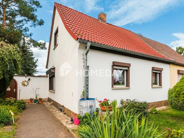 Doppelhaushälfte zum Kauf 250.000 € 5 Zimmer 106 m² 1.006 m² Grundstück Dautzsch Halle (Saale) 06116