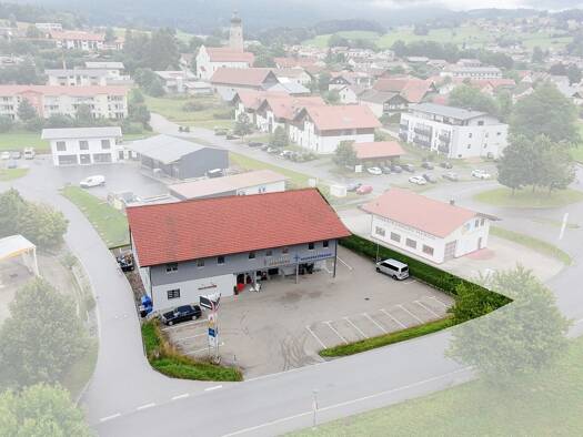 Praxis zur Miete - Erstbezug provisionsfrei 2.000 € 8 Zimmer Drachselsried 94256