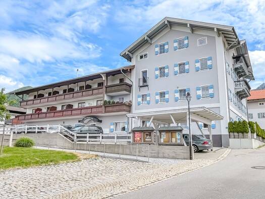 Wohnung zum Kauf 224.000 € 2 Zimmer 51 m² 2. Geschoss frei ab sofort Aschau Aschau im Chiemgau 83229