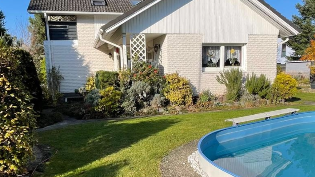 Einfamilienhaus zum Kauf 749.000 € 7 Zimmer 165,3 m² 813 m² Grundstück Mahlsdorf Berlin 12623