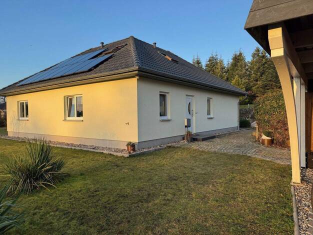 Einfamilienhaus zum Kauf 379.000 € 5 Zimmer 132,2 m² 3.595 m² Grundstück frei ab 01.05.2026 Klein Labenz Warin 19417