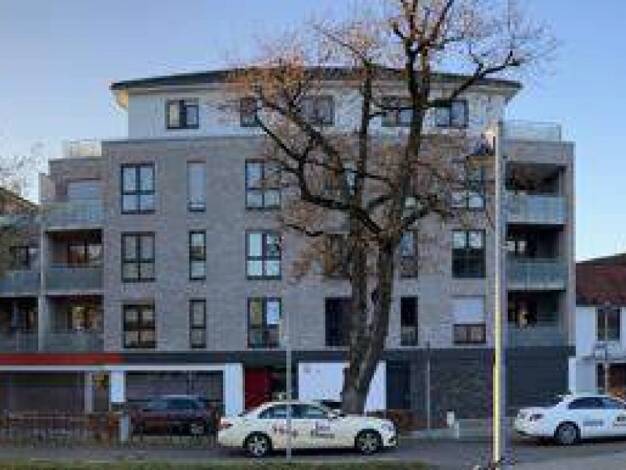 Wohnung zur Miete 900 € 3 Zimmer 100 m² 1. Geschoss Peterstr. 11 Süd Nordenham 26954