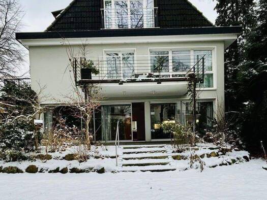 Terrassenwohnung zur Miete 2.990 € 4 Zimmer 140 m² frei ab sofort Blankenese Hamburg 22587