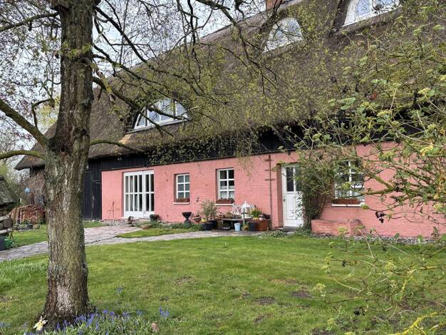 Einfamilienhaus zum Kauf provisionsfrei 560.000 € 9 Zimmer 500 m² 3.900 m² Grundstück Mallin Penzlin 17217