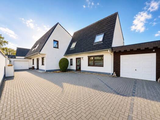 Einfamilienhaus zum Kauf 789.000 € 8 Zimmer 280,6 m² 538 m² Grundstück Hochdahl Erkrath 40699
