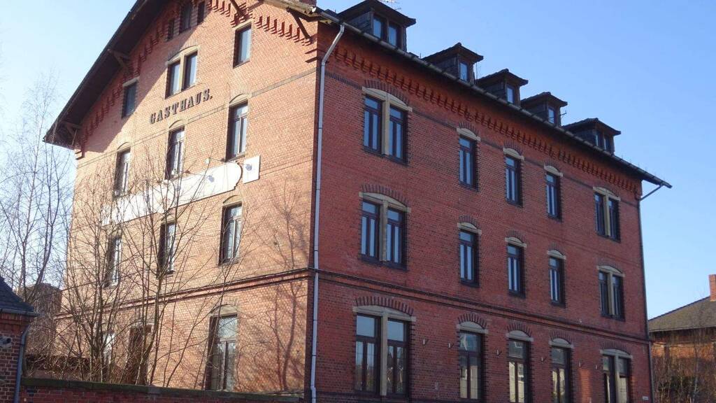 Haus zum Kauf 19.000 € 451 m² Grundstück Chopinstraße 6 Zittau 02763