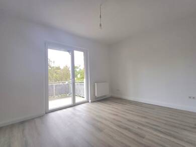 Wohnung zur Miete 825 € 3 Zimmer 78 m² frei ab sofort Hohenstaufenring 110 Rodenbeck 1 Minden 32427
