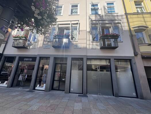 Laden zur Miete 55 € 101,9 m² Verkaufsfläche Göttingen Göttingen 37073