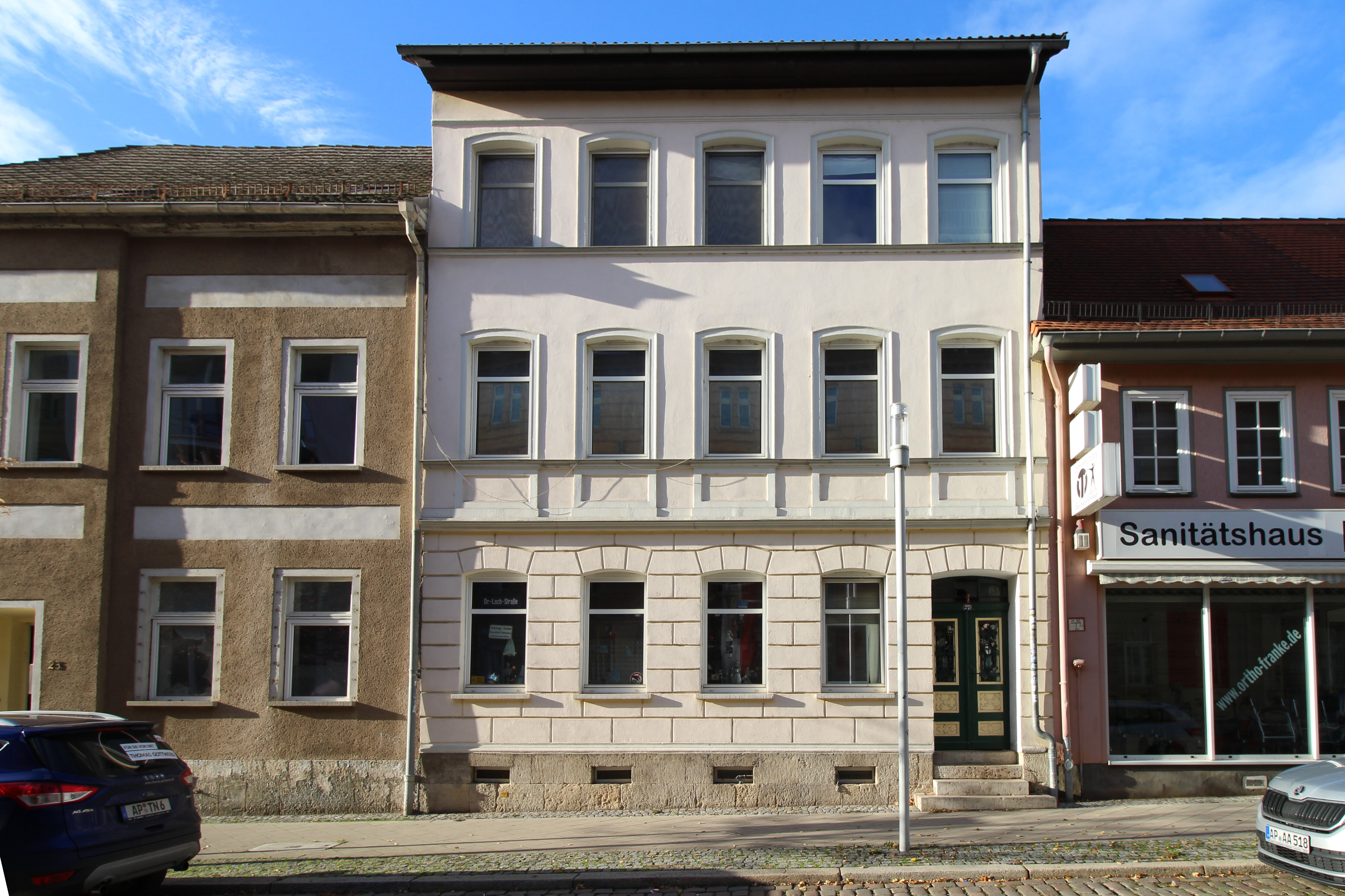 Mehrfamilienhaus zum Kauf 140.000 € 8 Zimmer 204,4 m²<br/>Wohnfläche 289 m²<br/>Grundstück Apolda Apolda 99510