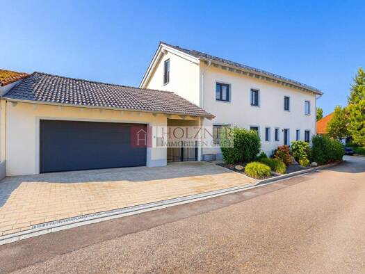 Doppelhaushälfte zur Miete 2.400 € 5 Zimmer 152 m² 400 m² Grundstück Aich Altdorf 84032