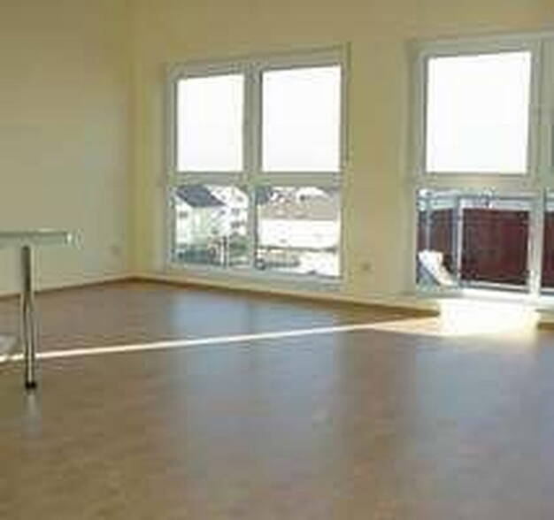 Wohnung zur Miete 785 € 2 Zimmer 73 m² Dachgeschoss, 3. Geschoss frei ab 01.10.2025 Breites Driesch 33 Kernstadt Limburg 65549