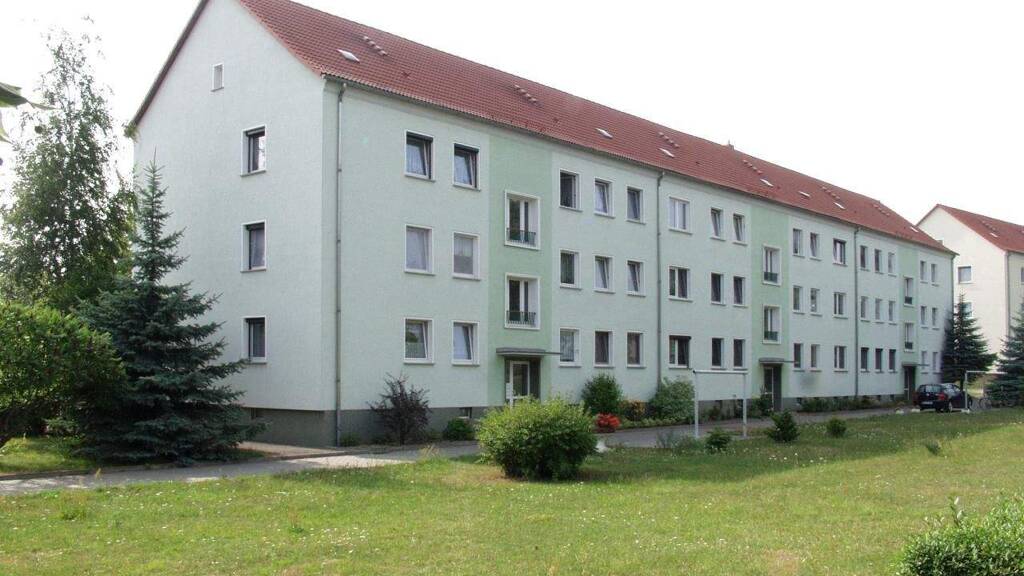 Wohnung zur Miete 348 € 3 Zimmer 58 m² 2. Geschoss Feldmühlenweg 5 Gröba Riesa 01591