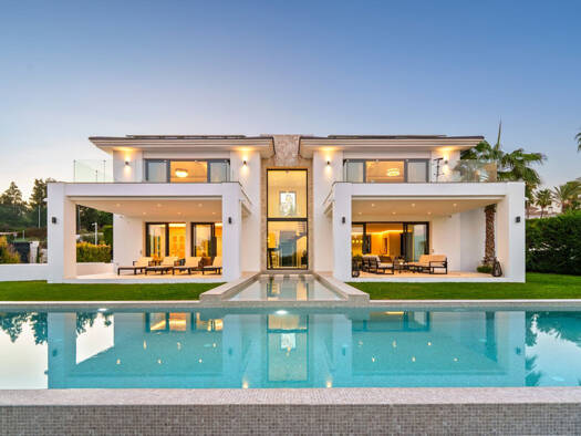 Einfamilienhaus zum Kauf 4.695.000 € 581 m² 1.231 m² Grundstück Benahavís 29679