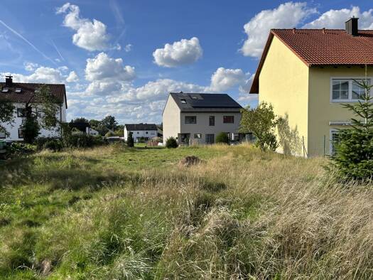 Grundstück zum Kauf 180.000 € 454 m² Grundstück Weiden Weiden in der Oberpfalz 92637