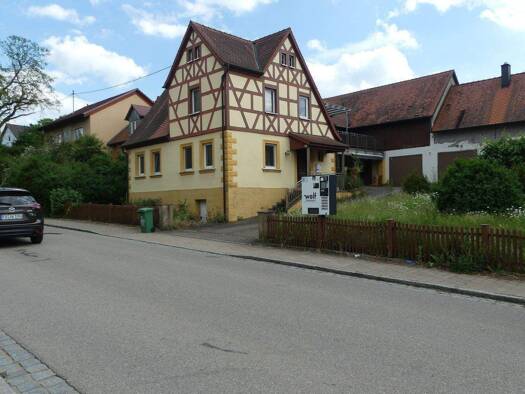 Einfamilienhaus zum Kauf 290.000 € 6 Zimmer 137 m² 648 m² Grundstück Kauernhofen Eggolsheim 91330