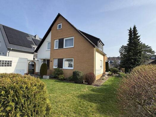 Einfamilienhaus zum Kauf 365.000 € 7 Zimmer 175 m² 1.015 m² Grundstück Süd Hildesheim 31141