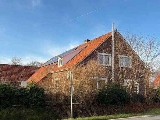 Einfamilienhaus zum Kauf 325.000 € 5 Zimmer 149 m² 9.223 m² Grundstück Upschört Friedeburg 26446