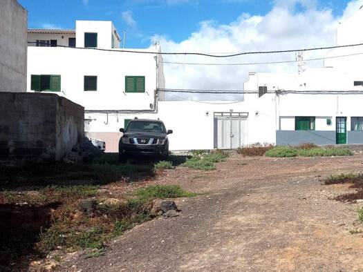 Wohn- und Gewerbegrundstück zum Kauf 80.000 € Arrecife 35500