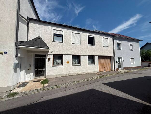Haus zum Kauf 349.000 € 7 Zimmer 297 m² 471 m² Grundstück Osterhofen Osterhofen 94486