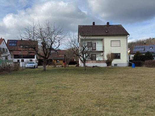 Mehrfamilienhaus zum Kauf 429.000 € 8 Zimmer 188 m² 1.859 m² Grundstück frei ab sofort Heideck 91180