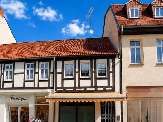 Gewerbeobjekt zum Kauf als Kapitalanlage geeignet 95.000 € 6 Zimmer 160 m² 153 m² Grundstück Burg Burg 39288