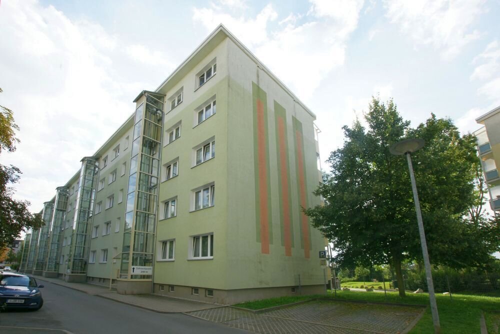 Wohnung zur Miete 299 € 2 Zimmer 48,5 m²<br/>Wohnfläche 3.<br/>Geschoss Comeniusstraße 16 Neundorfer Vorstadt Plauen 08523