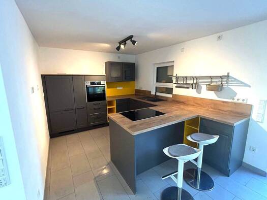 Reihenmittelhaus zum Kauf 5 Zimmer 132 m² 275 m² Grundstück frei ab sofort Mögeldorf Nürnberg 90480