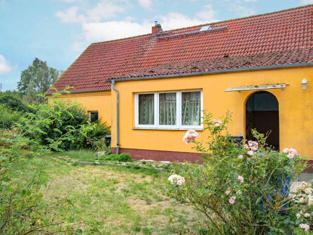 Einfamilienhaus zum Kauf 120.000 € 5 Zimmer 90,2 m² 4.640 m² Grundstück Groß Lehmhagen Grimmen 18507