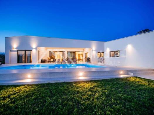 Villa zum Kauf - Erstbezug 1.550.000 € 5 Zimmer 320 m² Zemunik Donji 23222