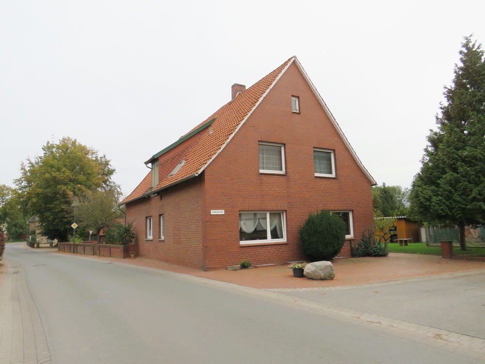 Einfamilienhaus zum Kauf 169.000 € 8 Zimmer 186 m²<br/>Wohnfläche 1.372 m²<br/>Grundstück Schlüsselburg Petershagen 32469