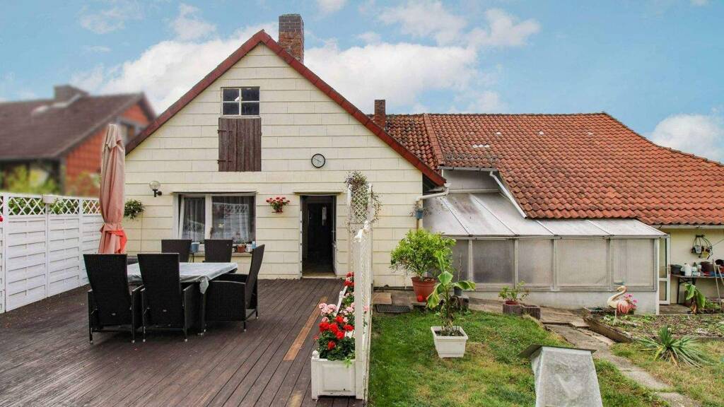 Sonstiges zum Kauf als Kapitalanlage geeignet 69.000 € 7 Zimmer 143 m² 689,3 m² Grundstück Varrigsen Delligsen 31073