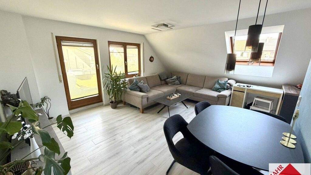 Wohnung zur Miete 750 € 2,5 Zimmer 56 m² Renningen 71272