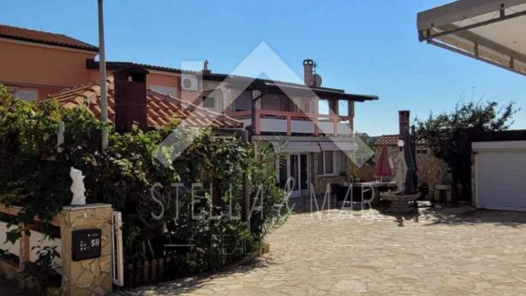 Haus zum Kauf 620.000 € 16 Zimmer 352 m² Vir