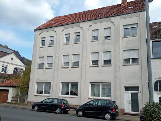 Mehrfamilienhaus zum Kauf als Kapitalanlage geeignet 297.500 € 11 Zimmer 317 m² 387 m² Grundstück Bodenwerder Bodenwerder 37619