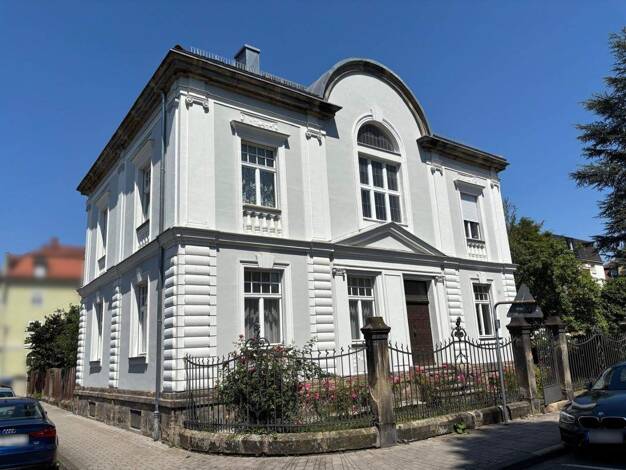 Einfamilienhaus zum Kauf 6 Zimmer 223 m² 570 m² Grundstück City Bayreuth 95444