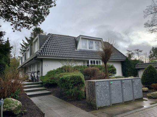 Reihenmittelhaus zur Miete 1.700 € 3 Zimmer 106,5 m² 200 m² Grundstück Harksheide Norderstedt 22850