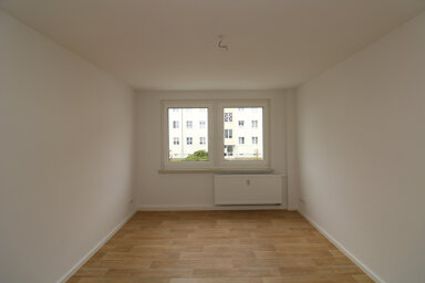 Wohnung zur Miete 239 € 1 Zimmer 30,6 m² 2. Geschoss Thomas-Mann-Straße 39 Seilerberg Freiberg 09599