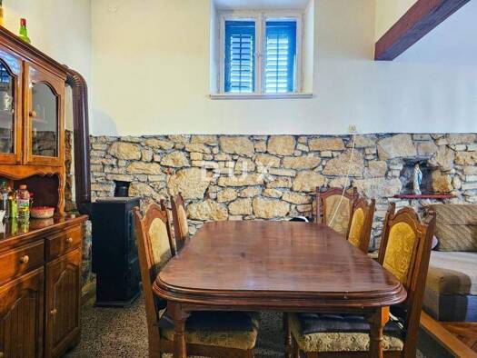 Wohnung zum Kauf 215.000 € 4 Zimmer 104 m² 1. Geschoss Susak