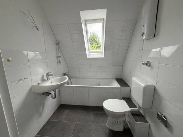 Wohnung zur Miete 480 € 2 Zimmer 50 m² 2. Geschoss frei ab 01.08.2026 Waterloostr. 51 Nordviertel Essen 45141