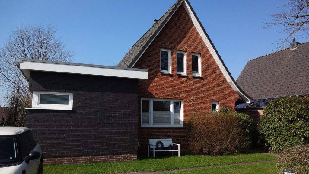 Einfamilienhaus zum Kauf provisionsfrei 275.000 € 4 Zimmer 84 m² 614 m² Grundstück Husum 25813