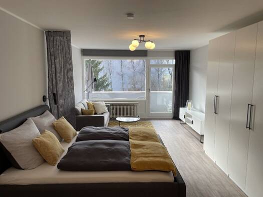 Wohnung zur Miete 1.065 € 1 Zimmer 42,3 m² 2. Geschoss frei ab sofort Unterhaching 82008