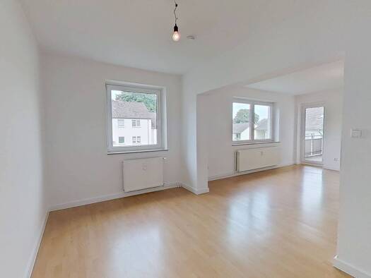 Wohnung zur Miete 510 € 3 Zimmer 77,9 m² 1. Geschoss frei ab sofort Waldstraße 39 Lügde Lügde 32676
