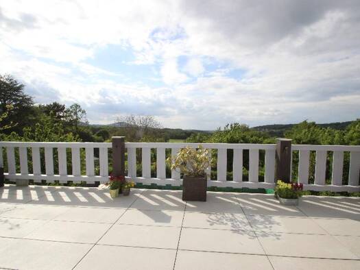 Wohnung zum Kauf 240.000 € 3,5 Zimmer 66 m² 1. Geschoss Aegidienberg Bad Honnef 53604