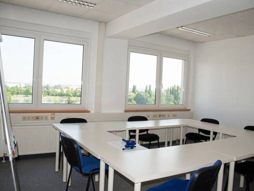 Bürogebäude zur Miete 4.299 € 409,5 m² Bürofläche Wiener Neudorf 2351