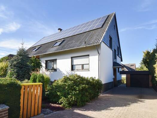Einfamilienhaus zum Kauf 300.000 € 8 Zimmer 230 m² 664 m² Grundstück Ottbergen Schellerten 31174