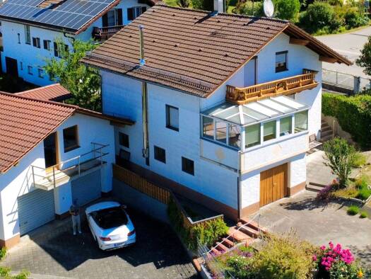 Einfamilienhaus zum Kauf 199.000 € 6 Zimmer 150 m² 893 m² Grundstück frei ab sofort Karpfham Bad Griesbach i.Rottal 94086