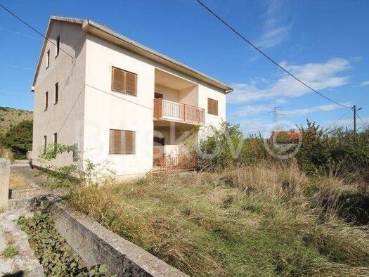 Einfamilienhaus zum Kauf 130.000 € 9 Zimmer 264 m² 4.500 m² Grundstück Ružić 22320