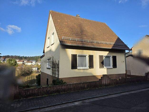 Einfamilienhaus zum Kauf 210.000 € 5 Zimmer 106 m² 459 m² Grundstück Hauenstein 76846