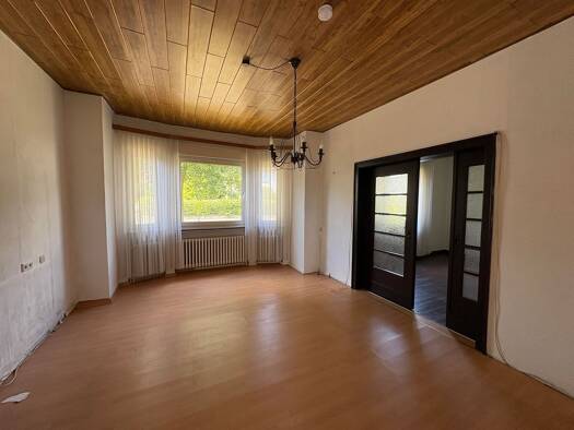 Einfamilienhaus zum Kauf 219.000 € 6 Zimmer 135 m² 667 m² Grundstück Ennigloh Bünde 32257